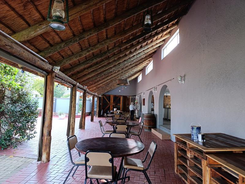 4 Bedroom Property for Sale in Middelburg Eastern Cape